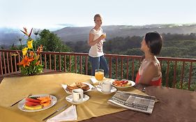 Ladera Hotel